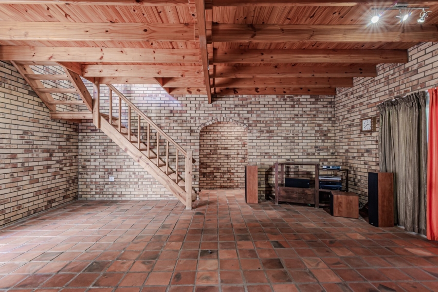 Commercial Property for Sale in Waagfontein North West